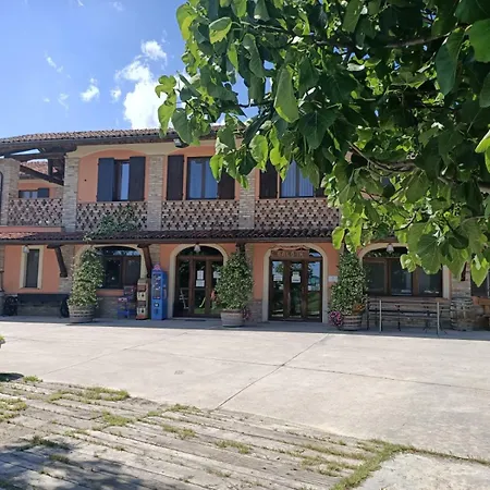 Vecchio Torchio Alloggio per agriturismo Canelli