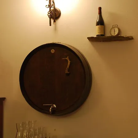 Alloggio per agriturismo Vecchio Torchio Canelli